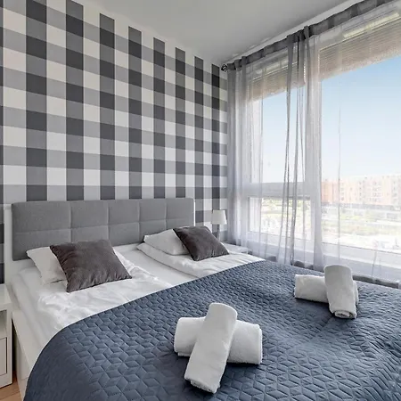 Rentplanet - Chlebova Ii Apartment