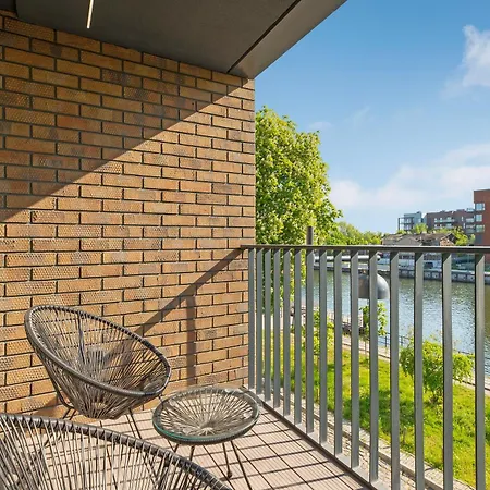 Rentplanet - Chlebova Ii Apartment