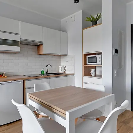 Rentplanet - Chlebova Ii Lejlighed Gdańsk